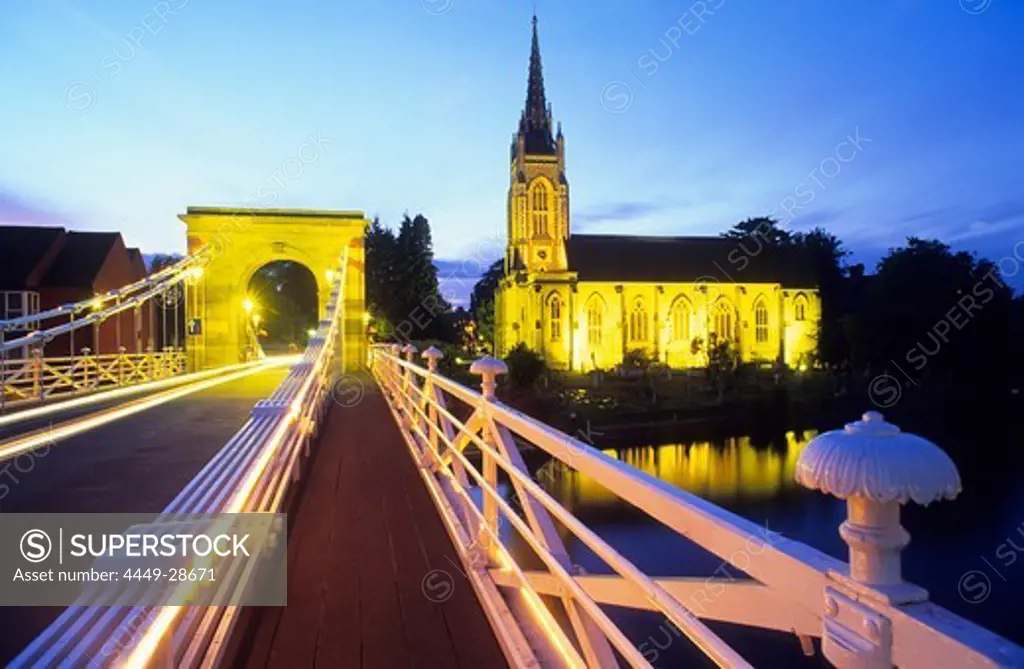 Europe, England, Buckinghamshire, Marlow, river Thames, All Saint church, bridge