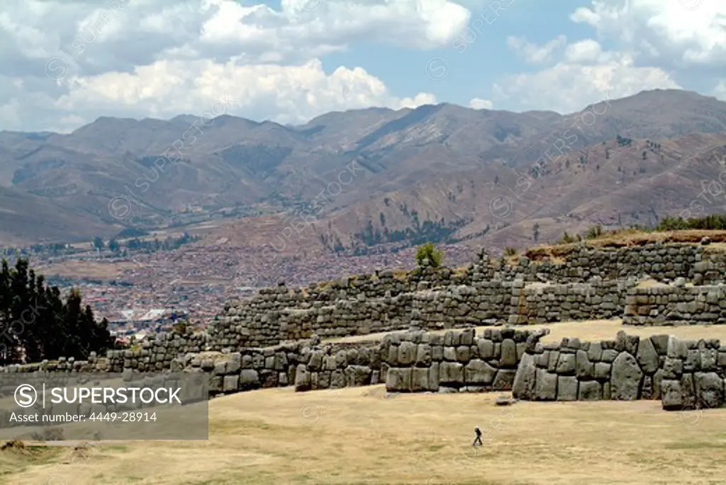 Inca ruins of Sacsayhuamán, Cusco, Peru, South America