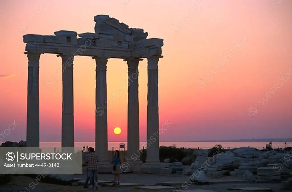 Apollon Tempel in the red light of evening, Side, Turkish Riviera, Turkey