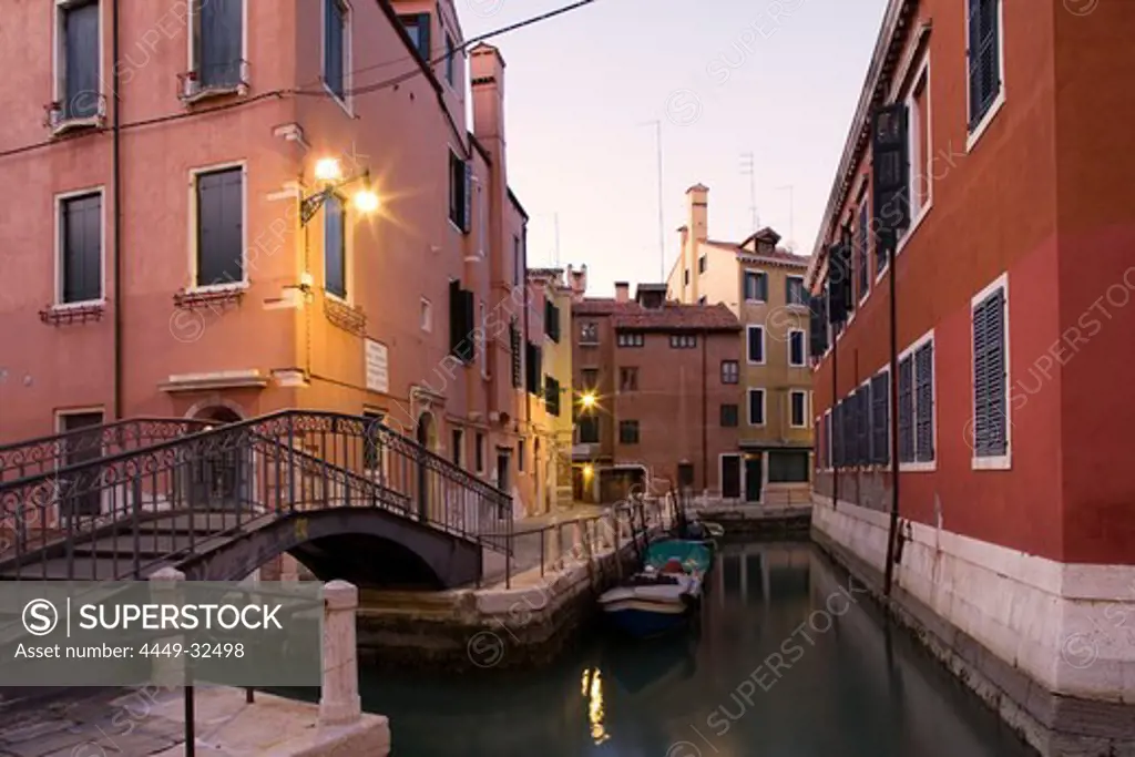 View of Ponte dei Penini, Fondamenta dei Penini, Venice, Italy, Europe