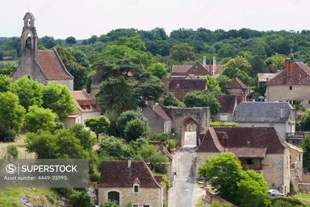 View of Hospitalet near Rocamadour, The Way of St. James, Chemins de Saint-Jacques, Via Podiensis, Dept. Lot, Région Midi-Pyrénées, France, Europe