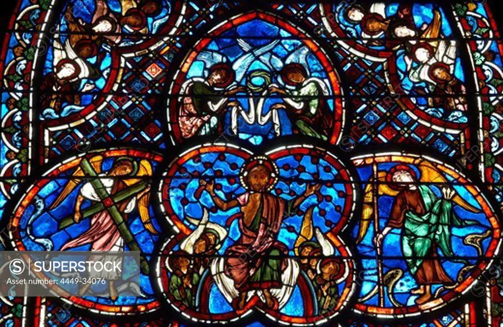 Stained glass window in Saint Stephen's Cathedral in Bourges, Bourges Cathedral, The Way of St. James, Chemins de Saint Jacques, Via Lemovicensis, Bourges, Dept. Cher, région Centre, France, Europe