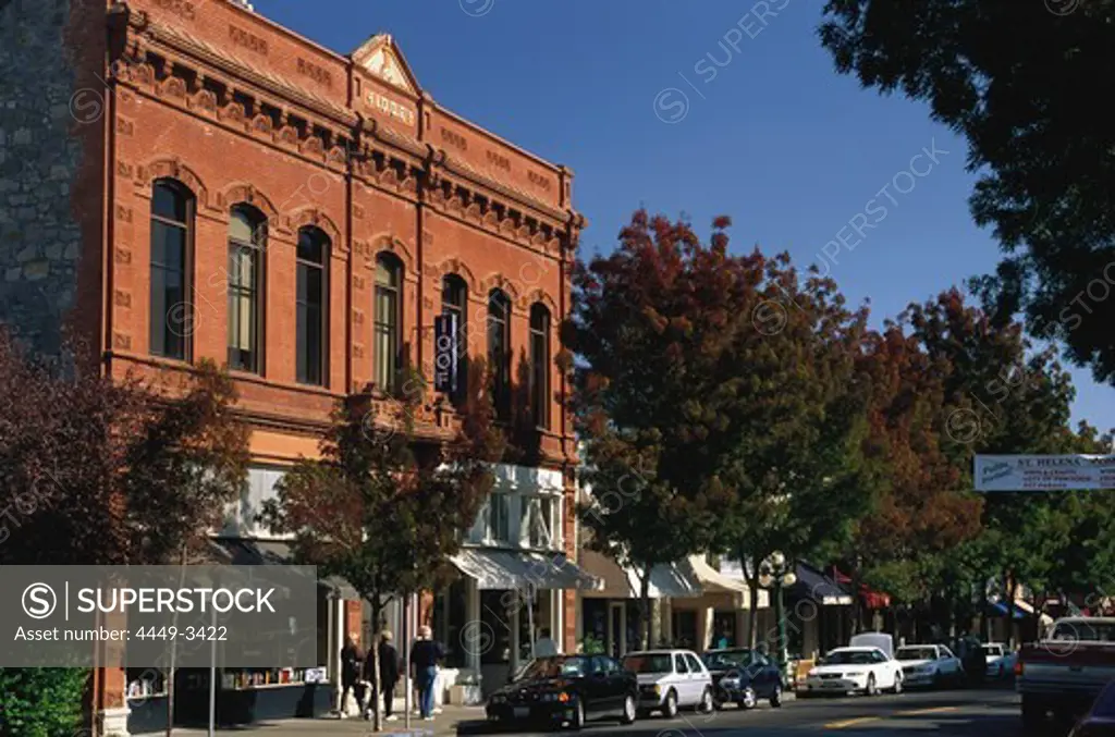 Building at Main Street in the sunlight, St. Helena, Napa Valley, California, USA, America