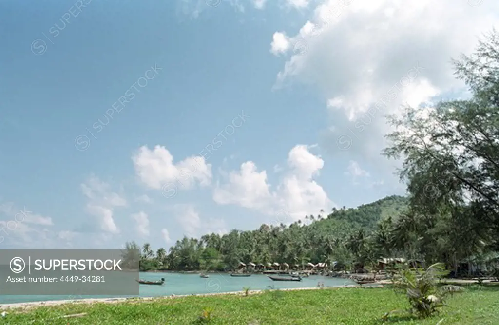 View to beach of Mae Hat Bay, Ko Pha Ngan, Thailand