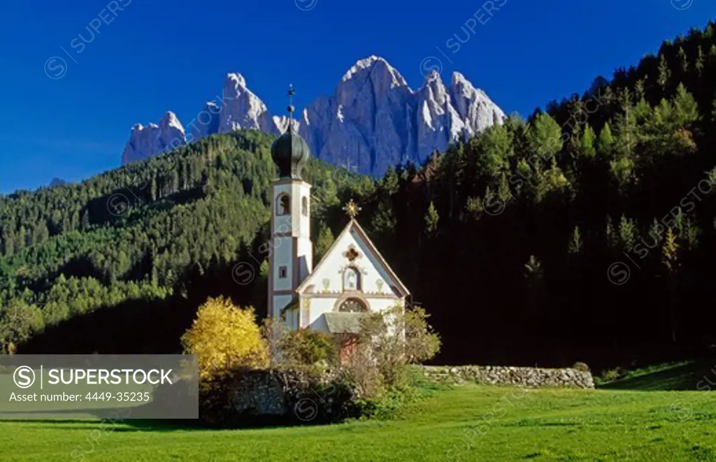 Chapel of St. Johann in Ranui, Le Odle, Val di Funes, Dolomite Alps, South Tyrol, Italy