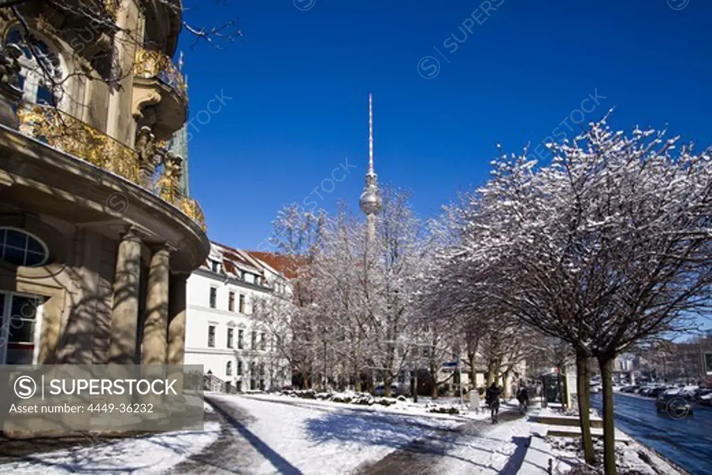 Nikolai quarter, Ephraim Palais, Alex, winter, snow, Berlin center, Germany
