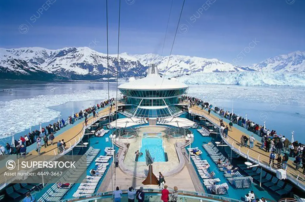 Cruis ship, Cruiser Rhapsody of the Sea, near Hubbard Glacier, Glacier Bay, Alaska, USA