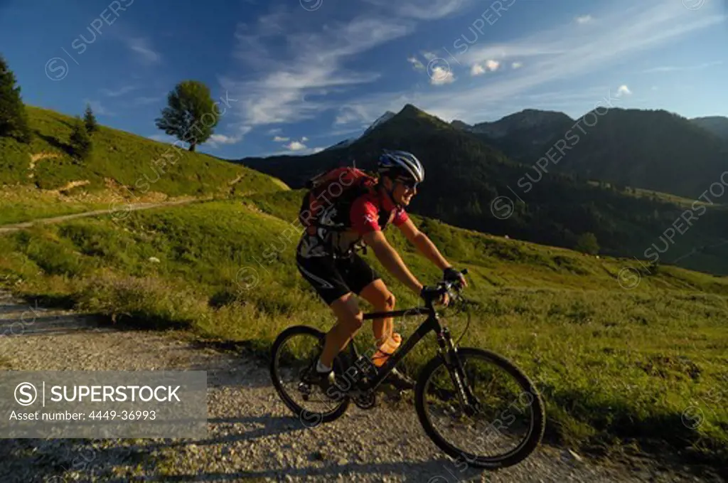 A man riding a mountain bike in the mountains, Karwendel, Tyrol, Austria, Europe