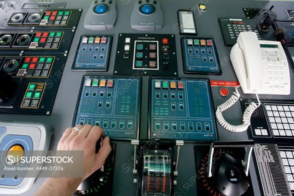 Instruments on the bridge of the cruise ship for the steering and engines, bridge, Cruise ship Queen Mary 2