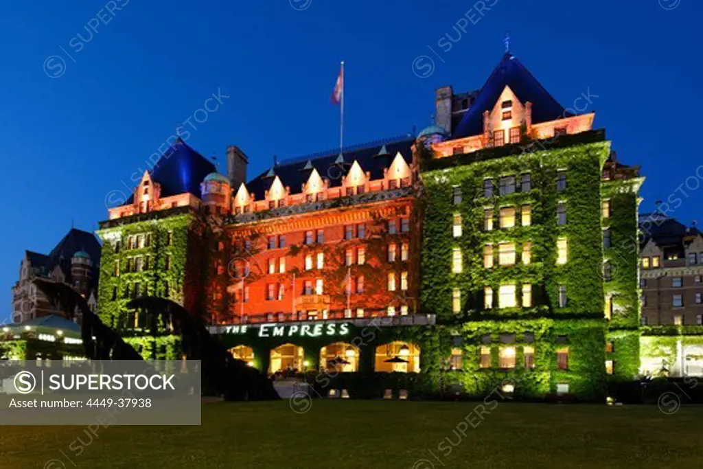 Hotel Empress at twilight, luxery facade, Victoria, Vancouver Island, Canada, North America