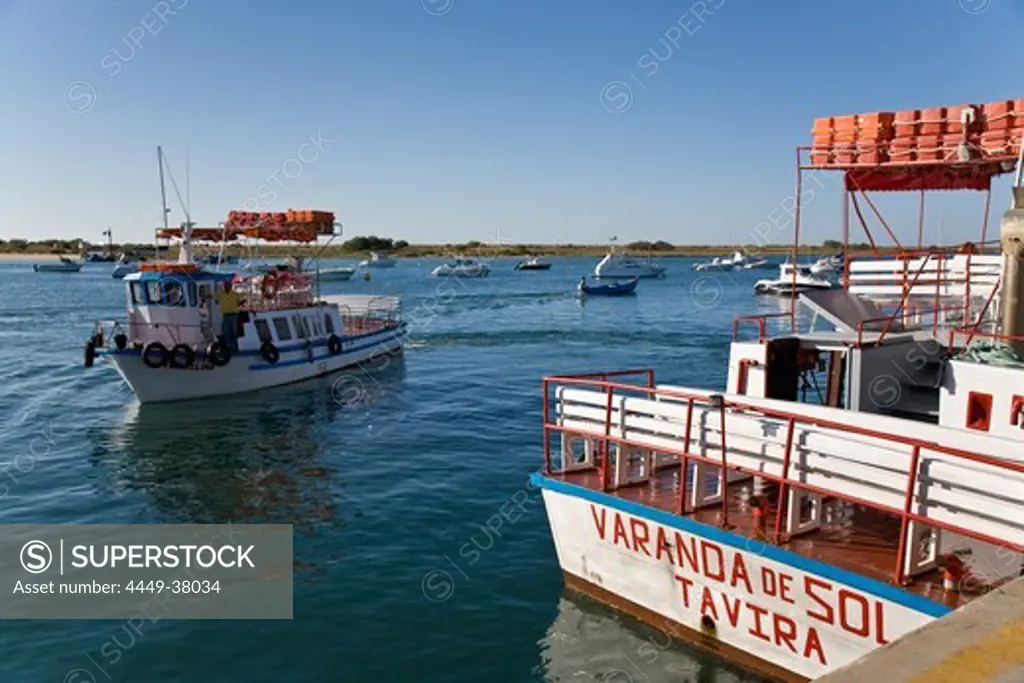 Boat to the island Ilhe de Tavira, crossing the laguna, Tavira, Algarve, Portugal