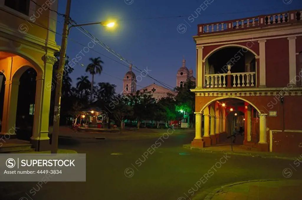 Plaza de la Independencia square and cathedral at night, Granada, Nicaragua, Central America, America