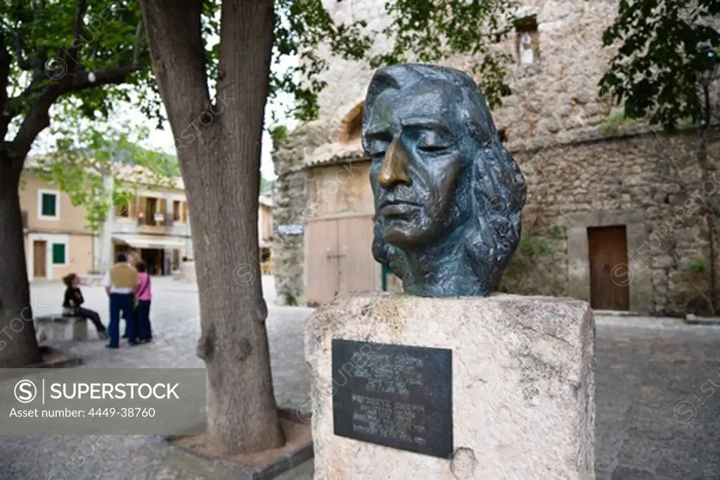 Bust of Frederick Chopin in front of carthusian monastery, Valldemossa, Tramuntana Mountains, Mediterranean Sea, Mallorca, Balearic Islands, Spain, Europe, Europe