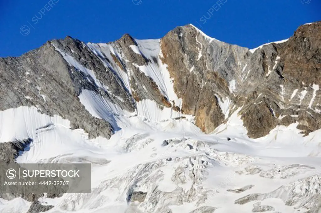 Mount Hochfeiler with north face, Zillertal Alps, Zillertal, Tyrol, Austria