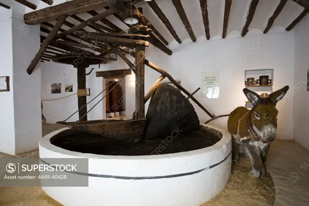 Prensa de Torre, old mill in the Museo Cultura del Oliva, Hacienda La Laguna, Andalucia, Province Jaen, Spain