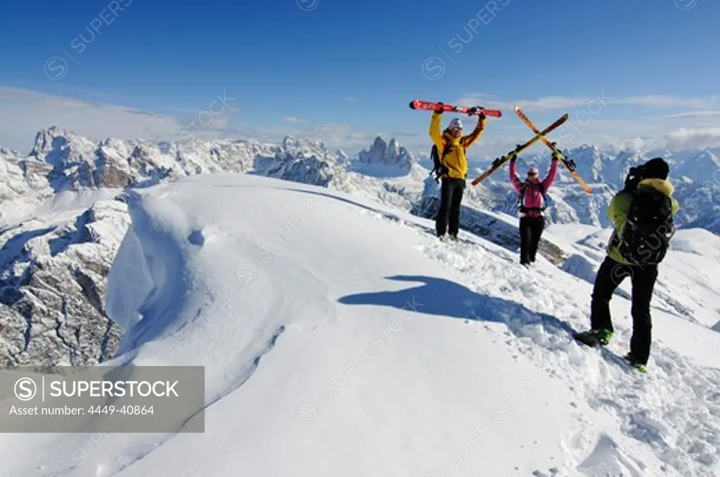 Ski Tour, Duerrenstein, Hochpuster Valley, South Tyrol, Italy, model released