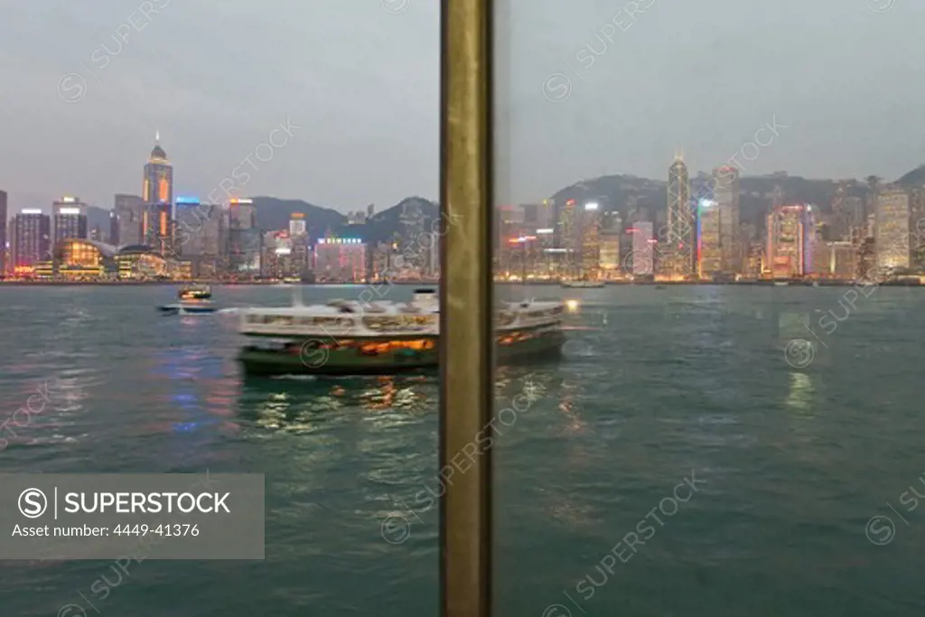 Star Ferry, ferry between Kowloon and Hongkong Island in the evening, Wanchai, Hongkong, China, Asia