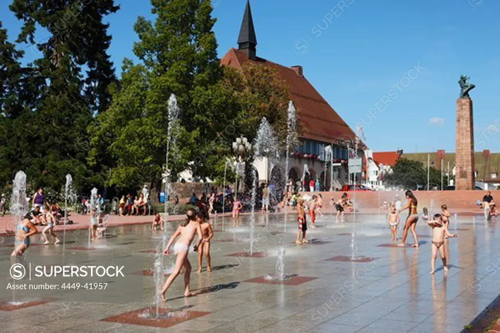 Water fountain, market square, town house in background, Freudenstadt, Baden-Wurttemberg, Germany