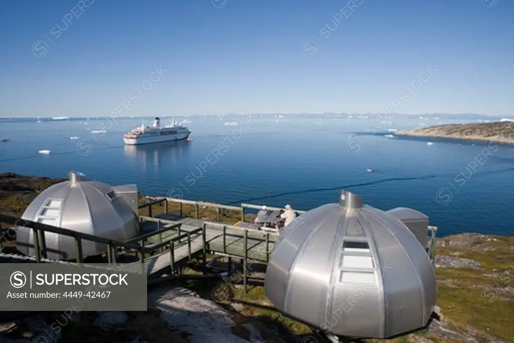 Hotel Arctic Igloo Accomodation and cruise ship MS Deutschland, Ilulissat (Jakobshavn), Disko Bay, Kitaa, Greenland