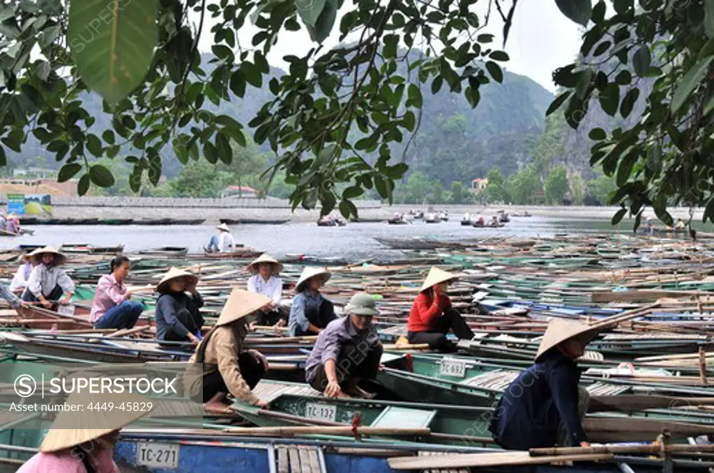 Boats on the river, Tam Coc in Halong bay near Ninh Binh, north Vietnam, Vietnam