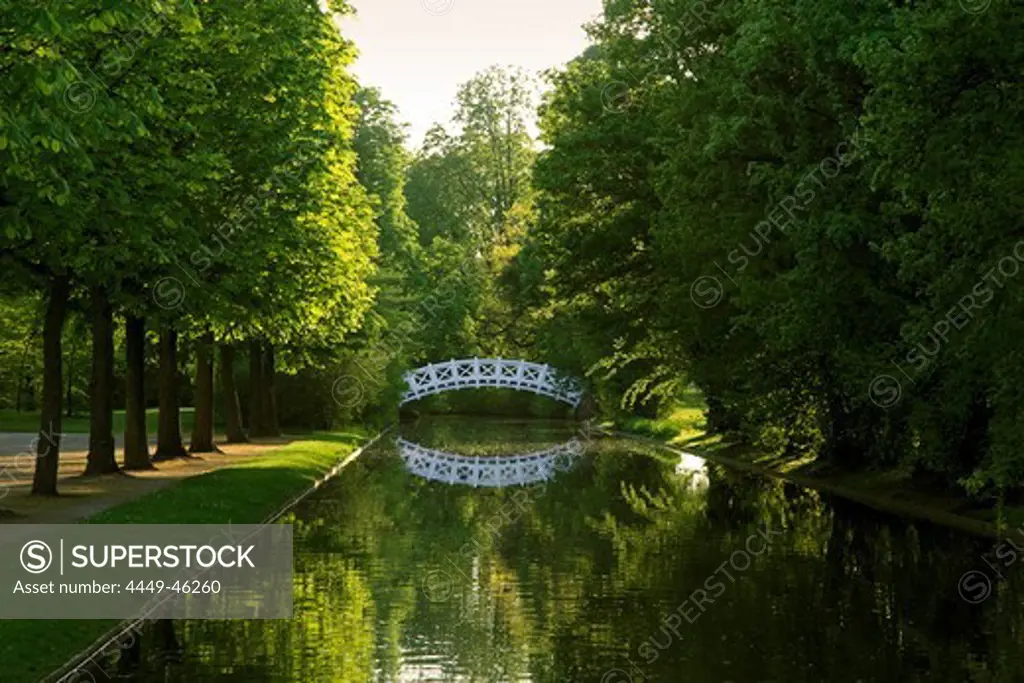 Chinese bridge in the palace garden, Schwetzingen, Baden-Wuerttemberg, Germany