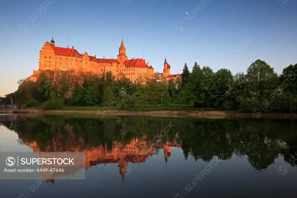 Sigmaringen castle, Upper Danube nature park, Danube river, Baden-Wuerttemberg, Germany