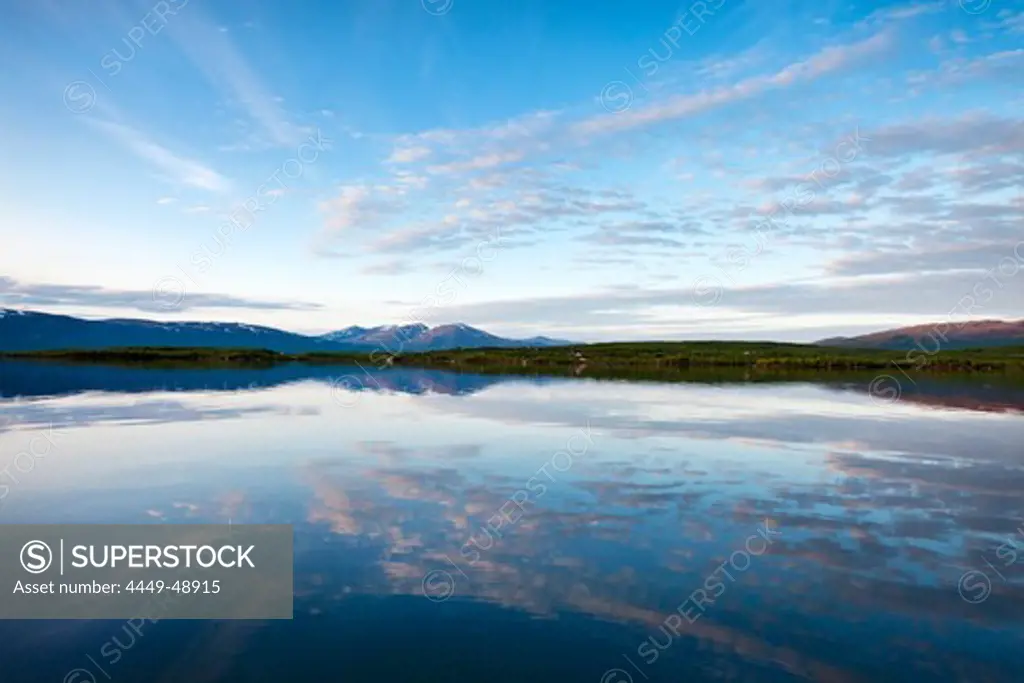 Tornetraesk Lake, Abisko National Park, Lapland, northern Sweden, Sweden