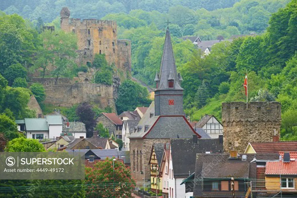Balduinstein with Ruins of Balduinstein castle, Lahn, Rhineland-Palatinate, Germany, Europe
