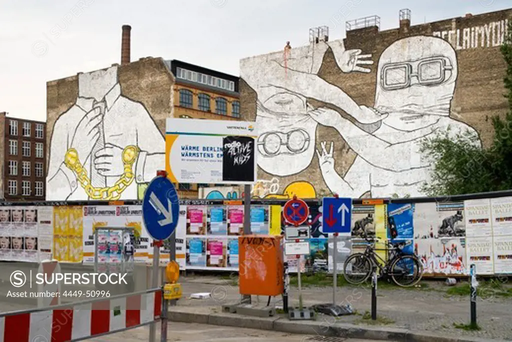 Streetart animations from the artist Blu in Cuvry Strasse, Berlin-Kreuzberg, Berlin, Germany, Europe