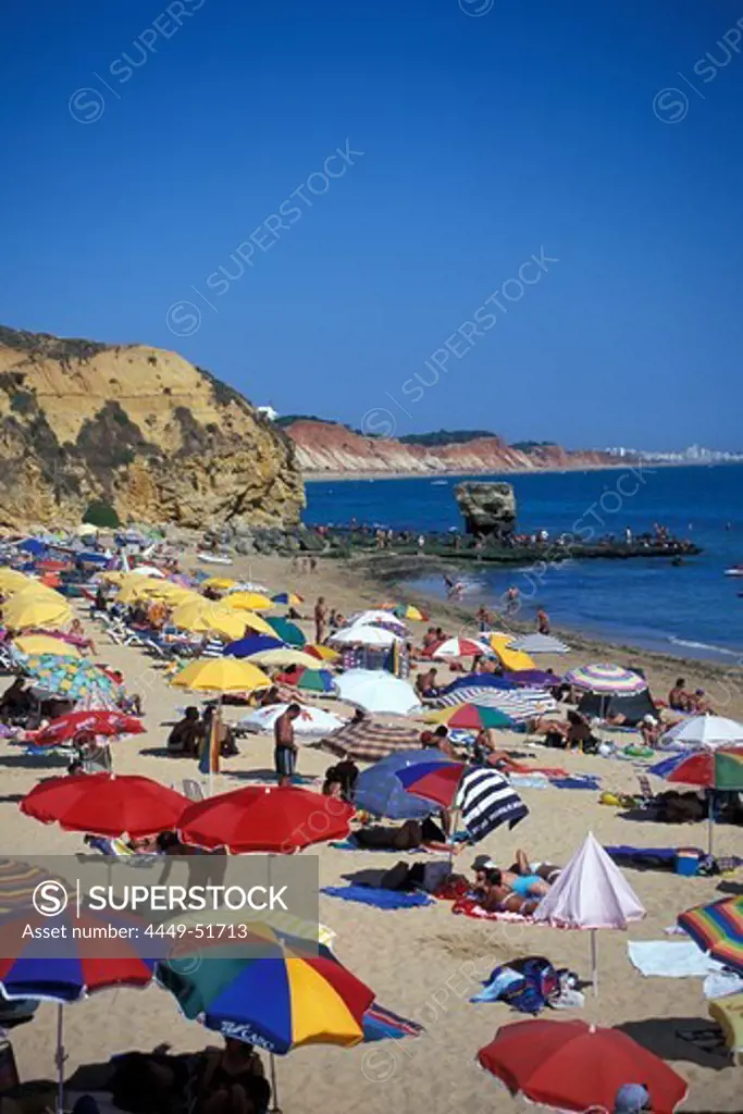 Sandy beach and sunshades, Praia dos Pescadores, Albufeira, Algarve, Portugal, Europe