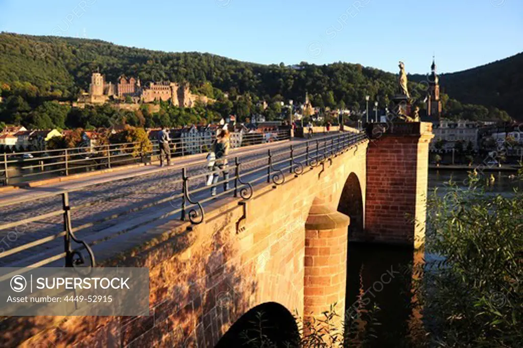 Old Bridge or Karl-Theodor Bridge in front of old town at sunset, Heidelberg, Neckar Valley, Baden-Wuerttemberg, Germany, Europe