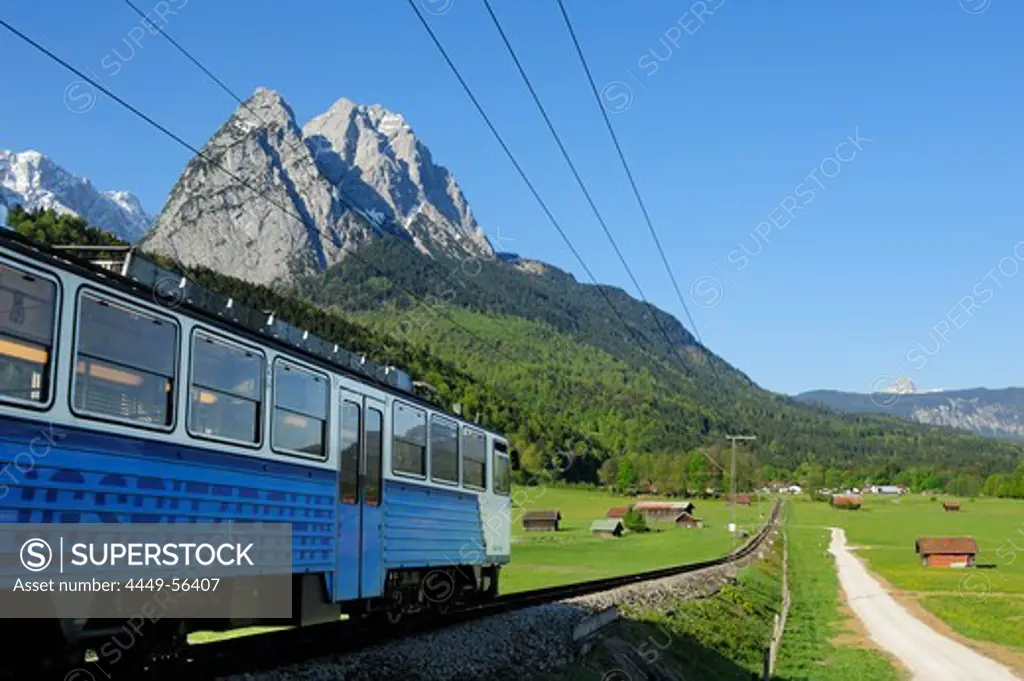 Bavarian cog railway to Zugspitze going towards Zugspitze range with Waxenstein, Garmisch-Partenkirchen, Wetterstein range, Werdenfels, Upper Bavaria, Bavaria, Germany, Europe