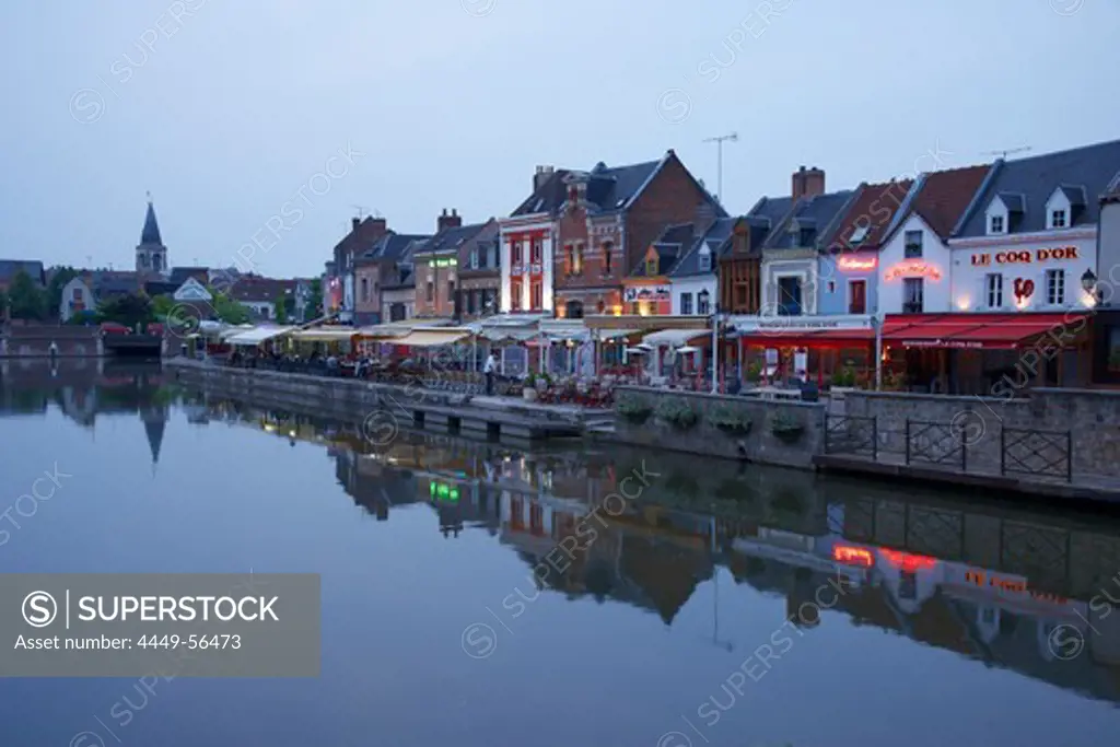 Houses and restaurants at Quaie Belu in the evening, Saint-Leu, Amiens, Dept. Somme, Picardie, France, Europe