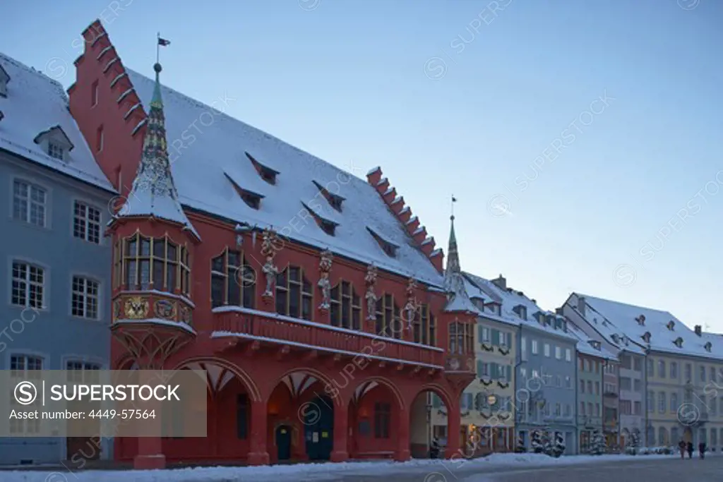 Square Munsterplatz with the Historical Merchants Hall, Freiburg, Evening, Snow, Black Forest, Baden Wuerttemberg, Germany, Europe