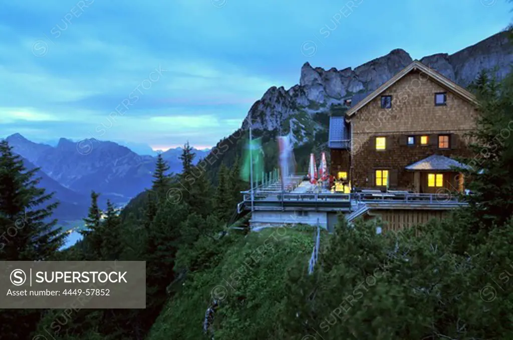 Erfurter hut in the Rofan range above Maurach in the evening, lake Achensee, Tyrol, Austria, Europe