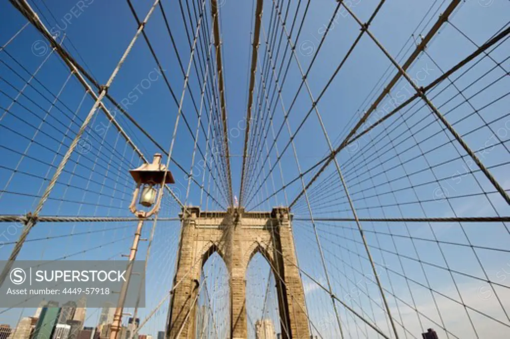 Brooklyn Bridge in the sunlight, Manhattan, New York, USA, America