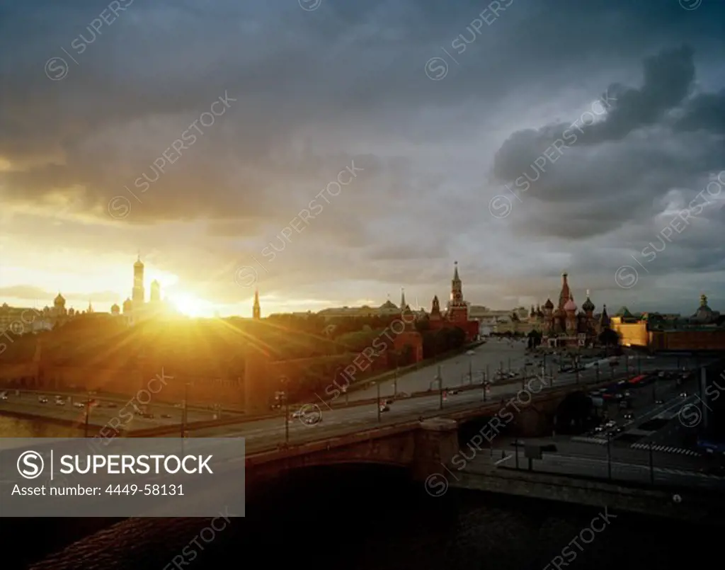 View from Kempinski Hotel over Moskva to St. Basil's Cathedral at sunset, Red Square and Kremlin, Moscow, Russia, Europe