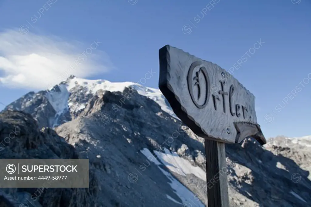 Signpost in front of mountain range, Vinschgau, Alto Adige, South Tyrol, Italy, Europe