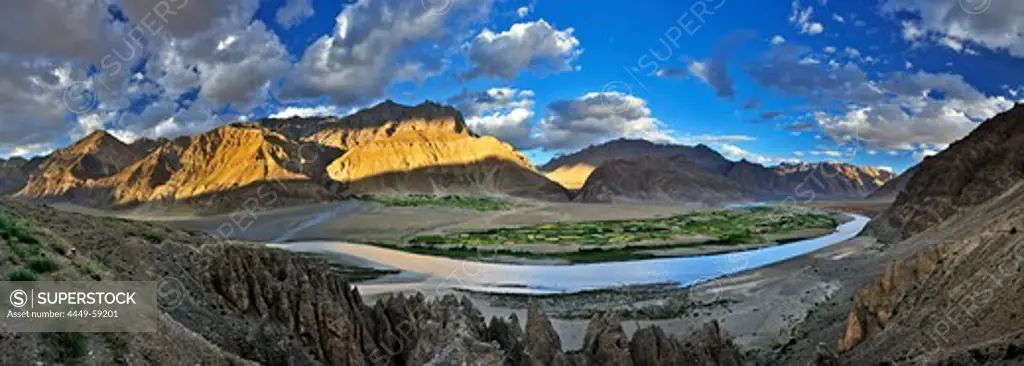 Zanskar valley near village Zangla, Padum, Zanskar Range Traverse, Zanskar Range, Zanskar, Ladakh, India