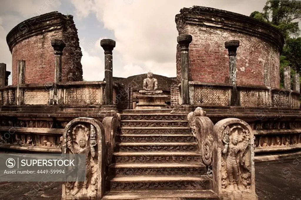 Buddha statue at temple ruin at former kingdom of Polonnaruwa, cultural triangle, UNESCO world herritage, Sri Lanka