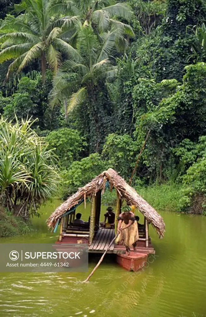 south pacific Fiji Vitu Levu traditional village tour on Sigatoka river