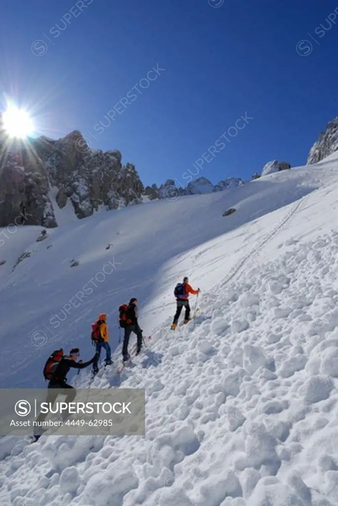 Group of backcountry skiers, Griesner Kar, Wilder Kaiser, Kaiser range, Tyrol, Austria