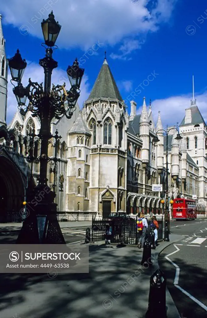Europe, Great Britain, England, London. Royal Courts of Justice