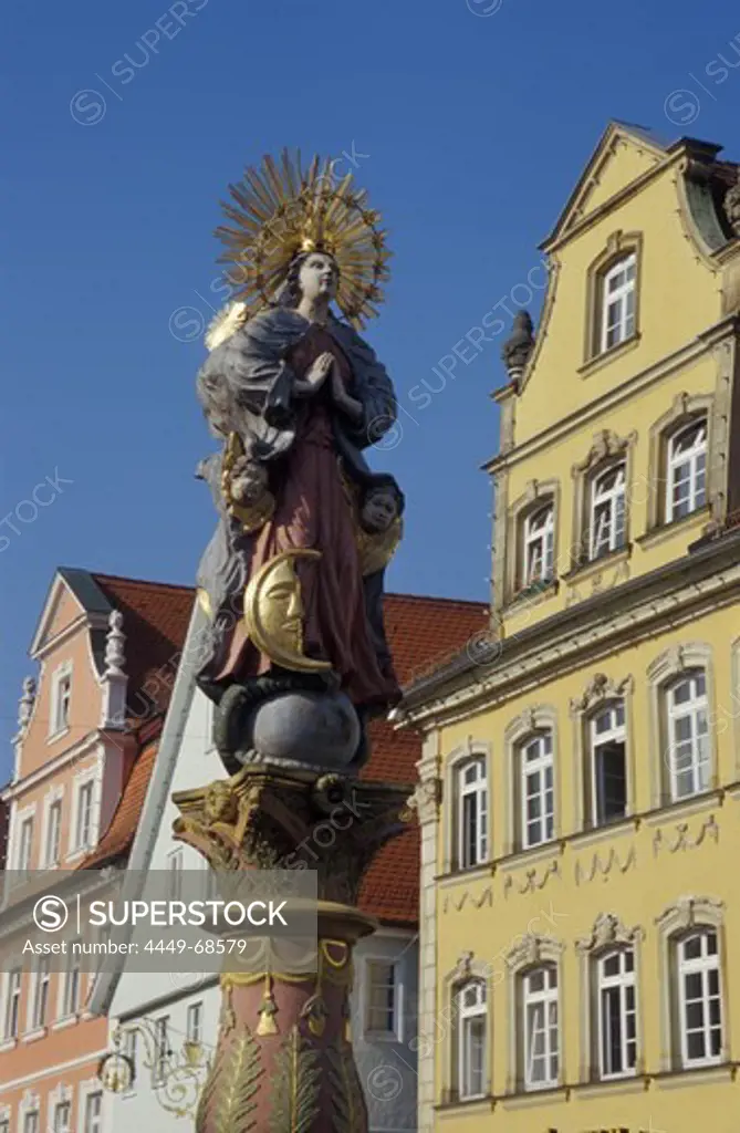 Figure of fountain at market place, Schwaebisch Gmuend, Baden-Wuerttemberg, Germany, Europe