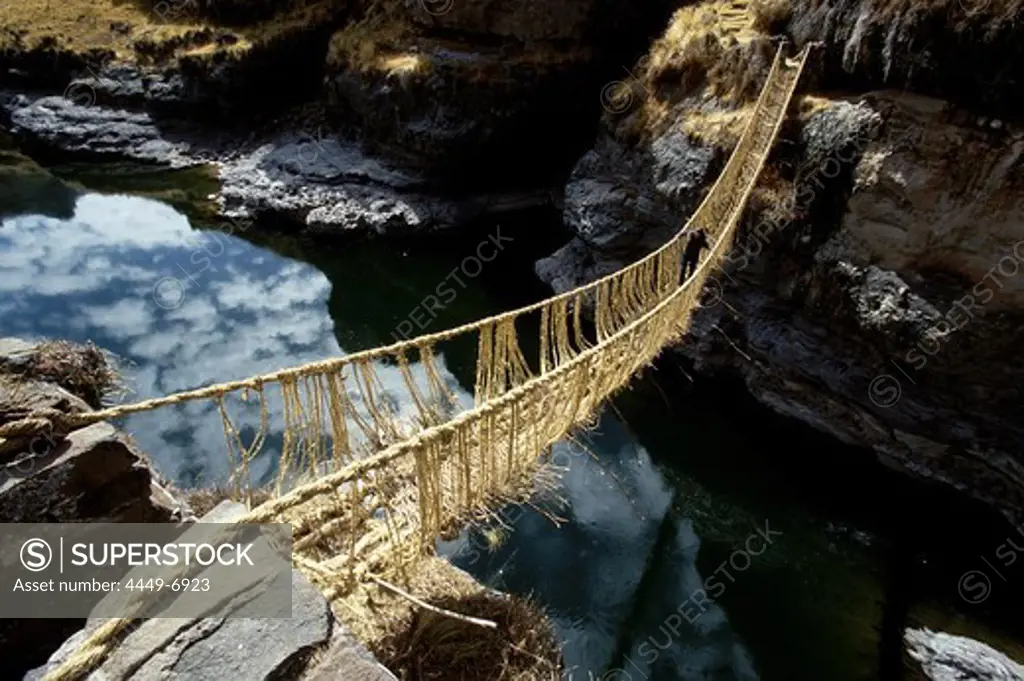 Suspension bridge above a river, Combapata, Rio Apurimac, Peru, South America, America