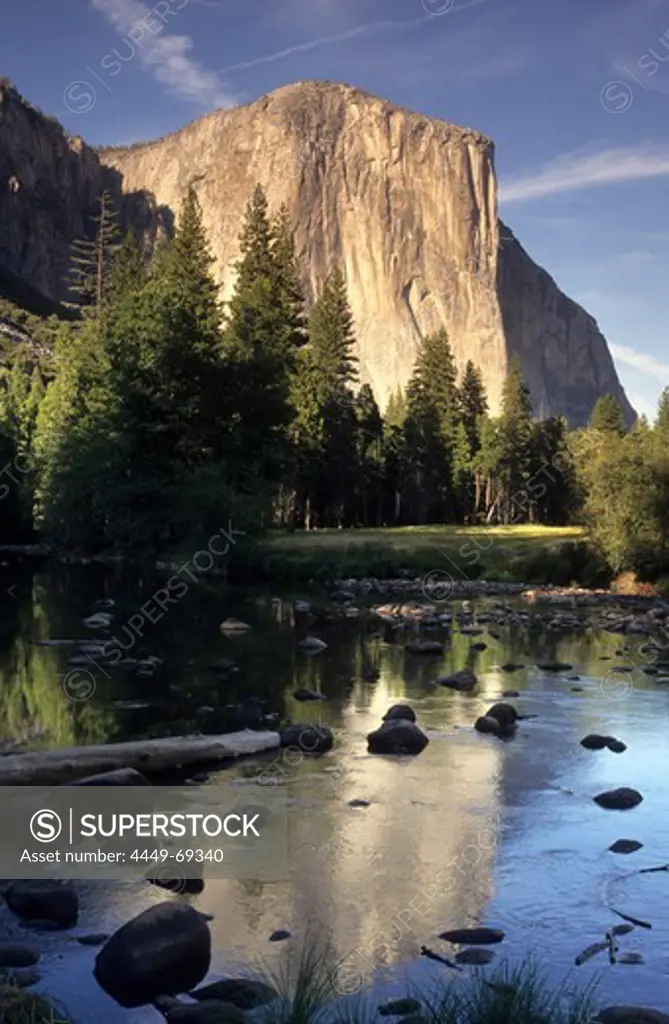 EL Capitan and reflection in Merced river, Yosemite valley, Yosemite National Park, California, US