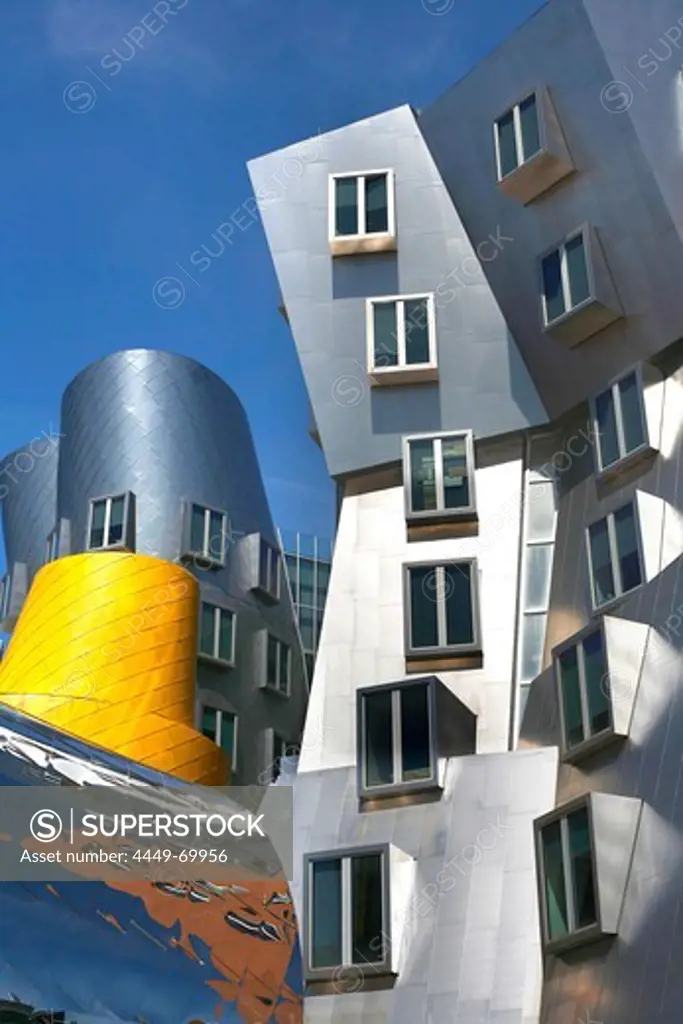 Modern Architechture, Frank Gehrys Ray and Maria Stata Buildings, MIT, Cambridge, Massachusetts, USA