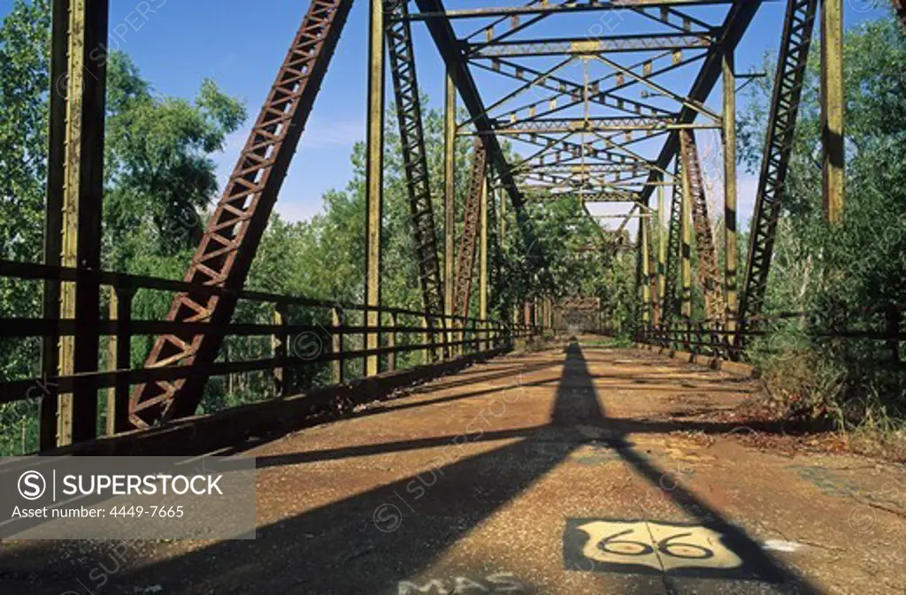 Chain of Rocks-Bridge, before renovation, St. Louis, Illinois, Missouri, USA
