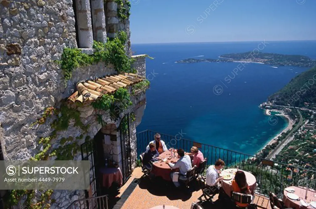 People on a terrace with seaview, Eze, Chateau EZA, Cote d´Azur, Eze, Chateau EZA Frankreich, France, Europe