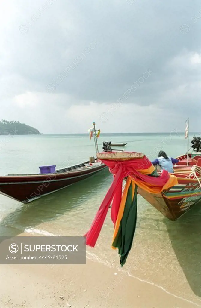 Boats at beach, Mae Hat Bay, Koh Pha Ngan, Thailand